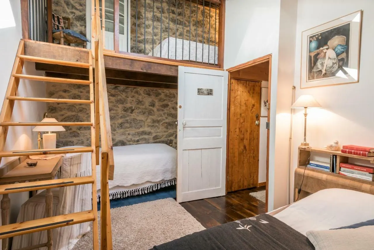 Haras Picard Du Sant Le Barail Hotel Lasserre  Guest house Lasserre (Ariege)